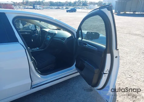 2018 Ford Fusion Hybrid Se из США, поврежденный, VIN 3FA6P0LU5JR110702